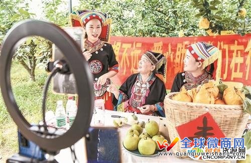 直播是如何讓農(nóng)貨商起死回生？