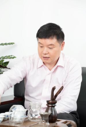 天發(fā)傳媒杜光利：全網(wǎng)營(yíng)銷(xiāo)為企業(yè)領(lǐng)先傳播發(fā)力