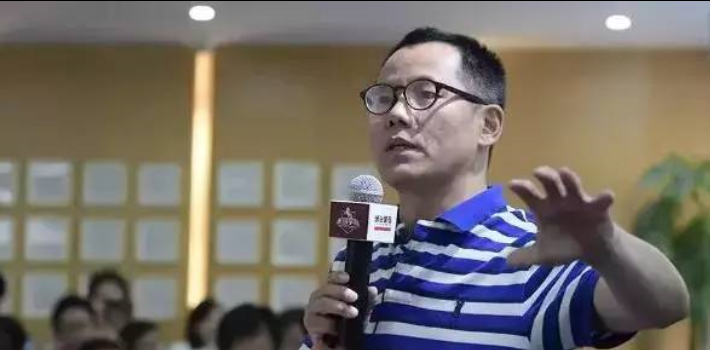 張榮耀：自宮、亂捅、快跑、茁壯，我的 4 次自我顛覆之路！