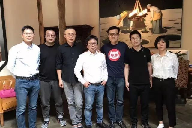 這個微影的夏天：舊戰(zhàn)士和新盟友真的能“一笑泯恩仇”嗎？
